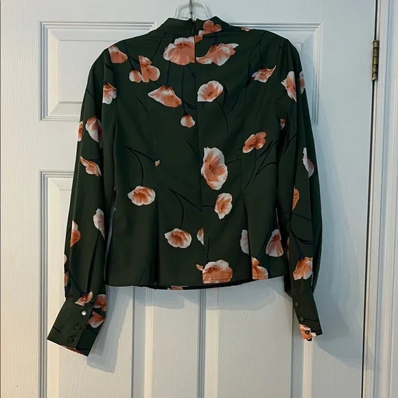 Forever 21 Dark Green Floral Blouse - Picture 3 of 5